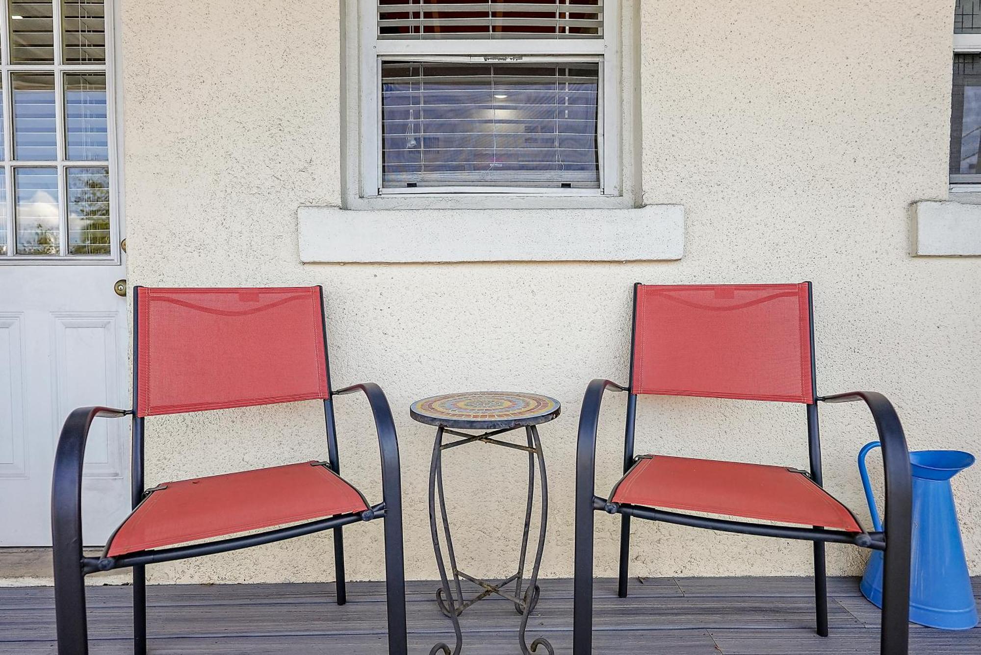 Itz A Vibe - 1 Bedroom Studio In The Heart Of Dtsp St. Petersburg Exterior foto