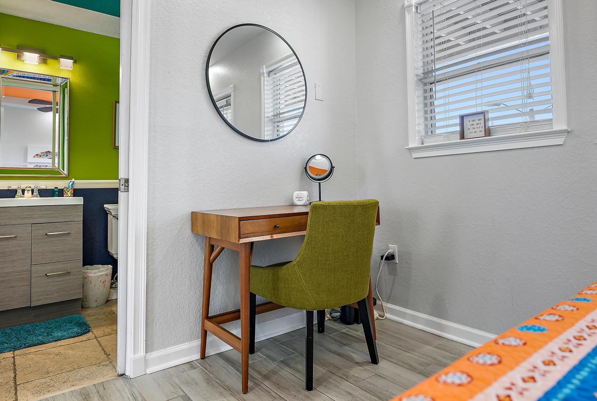 Itz A Vibe - 1 Bedroom Studio In The Heart Of Dtsp St. Petersburg Exterior foto