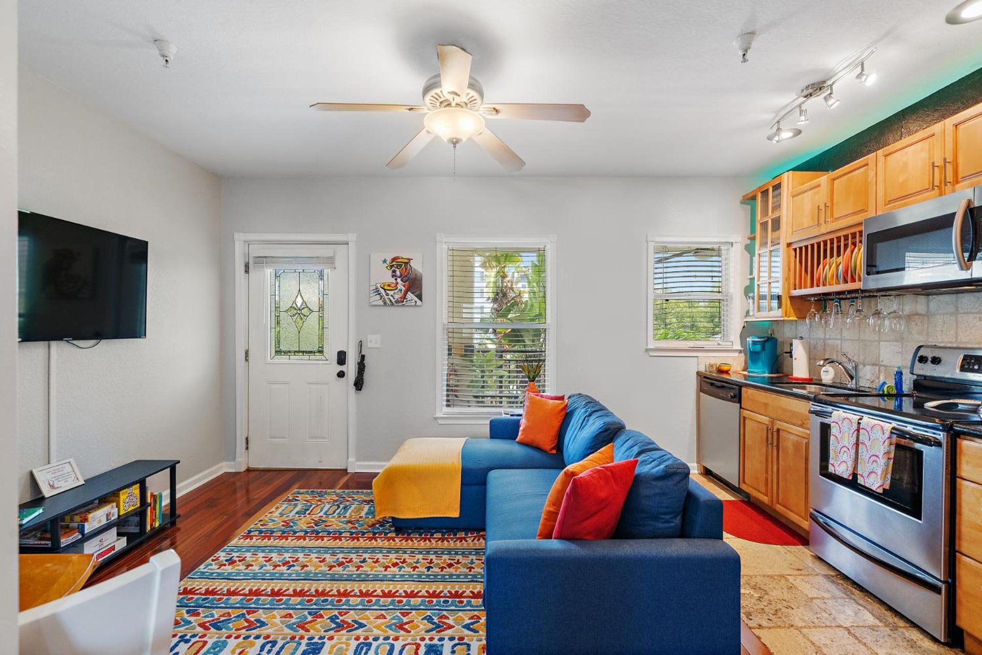 Itz A Vibe - 1 Bedroom Studio In The Heart Of Dtsp St. Petersburg Exterior foto